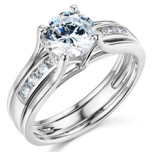 14k Split Shank 1-CT Round-Cut Solitaire CZ  Ring